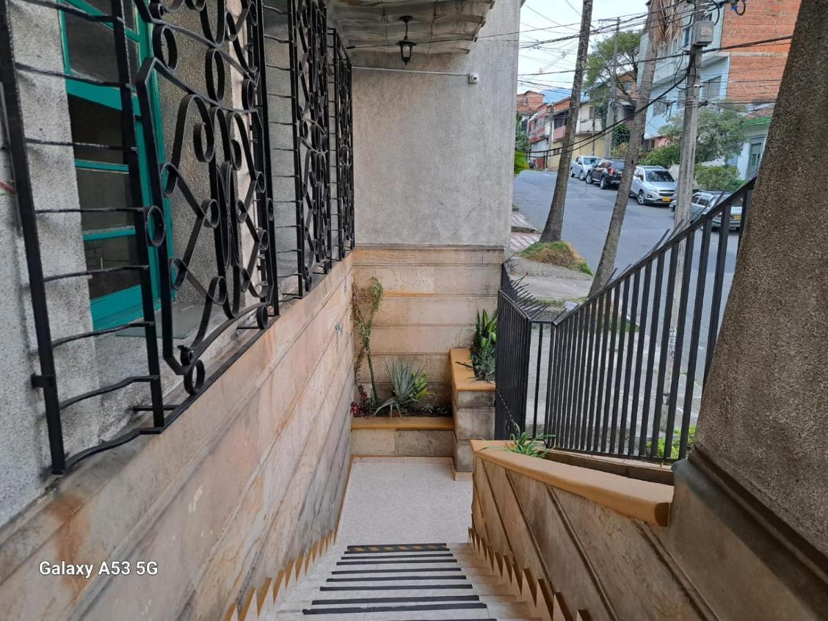 Hotel Jerusalen Prado Medellín Buitenkant foto